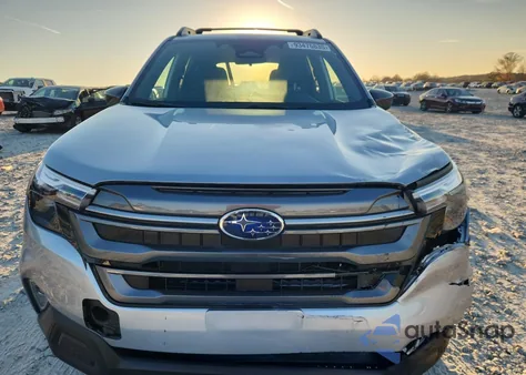 2025 Subaru Forester Premium из США, поврежденный, VIN JF2SLDDC2SH531282